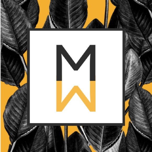 Meet your Posher, Amanda - Picture 2 of 2